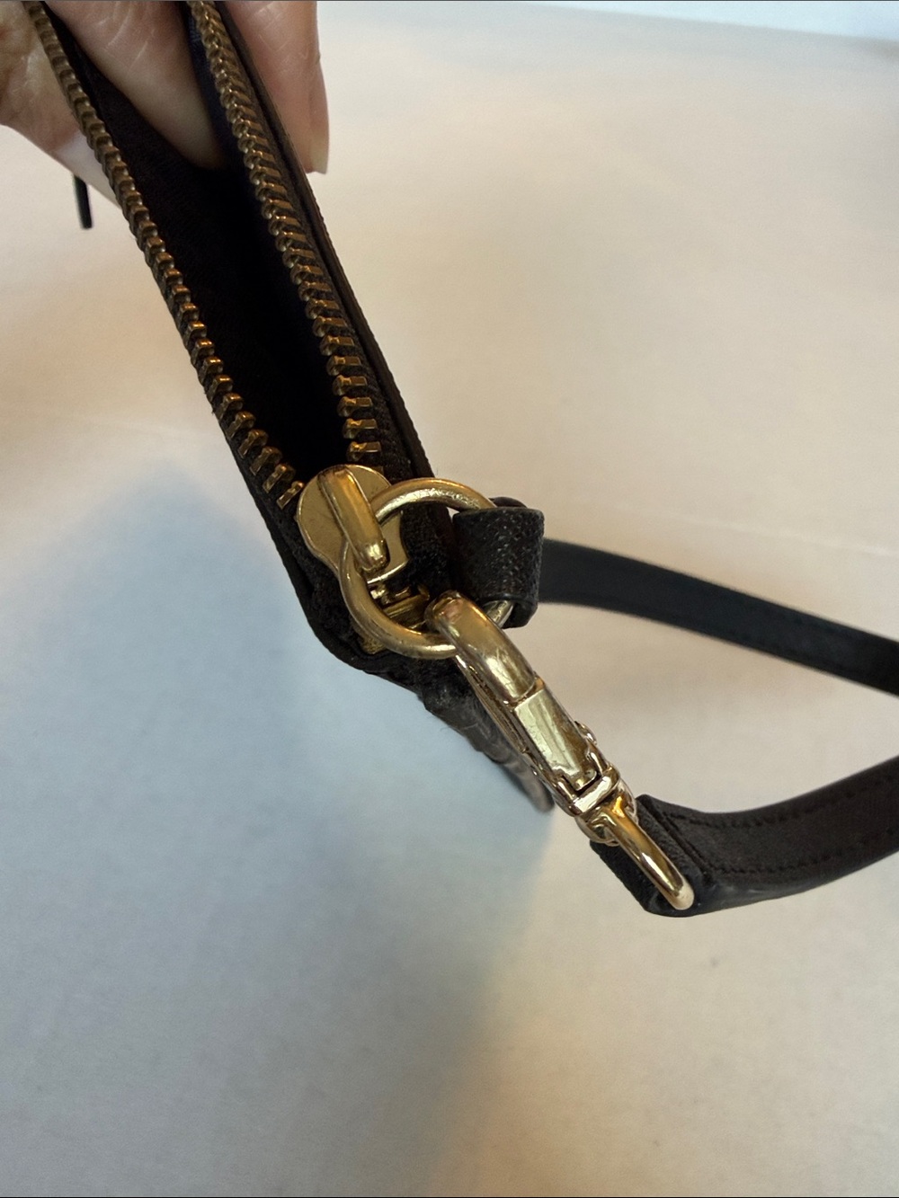 kate spade Black Wristlet with Gold Hardware - Picture 4 of 7